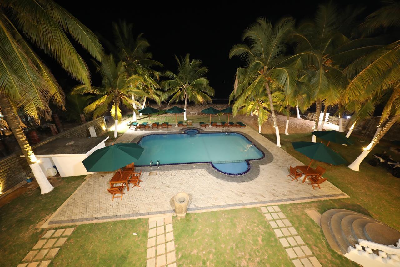 Joe'S Resort Bentota Exteriör bild
