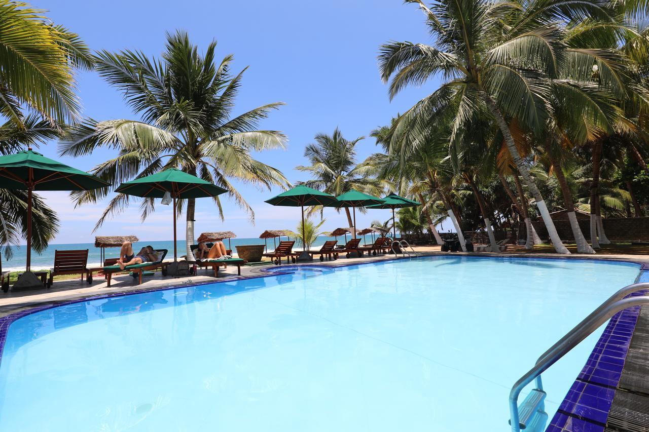 Joe'S Resort Bentota Exteriör bild